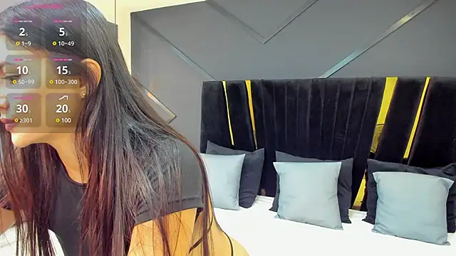 emilie xx  online show from December 5, 5:28 pm