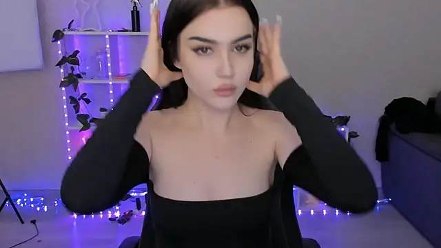 Snapshot of Melanie_N chatting on December 3, 2:27 pm Melanie N online show from December 3, 2:27 pm