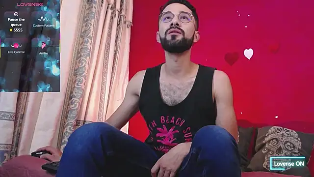 Snapshot of TropicPulses chatting on February 16, 11:17 am TropicPulses online show from February 16, 11:17 am