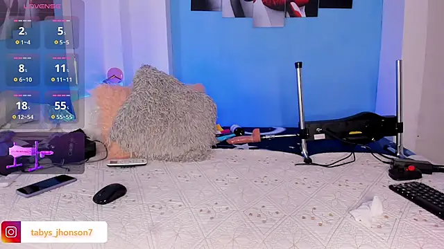 TabyJhonson online show from March 5, 12:44 pm