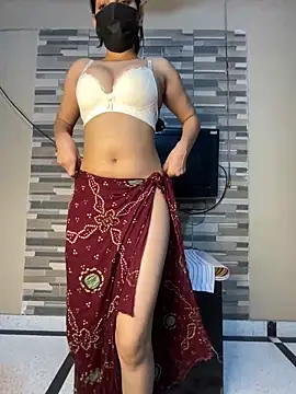 Snapshot of Shabnam88 chatting on June 20, 4:54 pm Shabnam88 online show from June 20, 4:54 pm