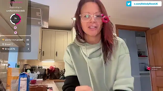 MelodyRoseUk online show from December 17, 11:27 am