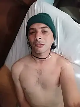 frank32love online show from July 25, 4:04 pm