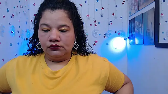 Snapshot of may_prg chatting on December 2, 1:02 pm may prg online show from December 2, 1:02 pm