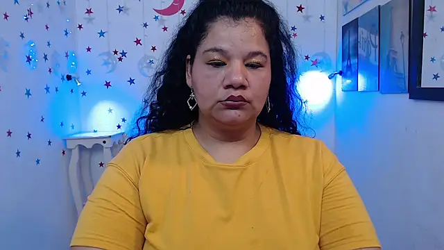 Snapshot of may_prg chatting on December 2, 4:09 pm may prg online show from December 2, 4:09 pm