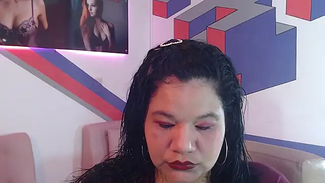 Snapshot of may_prg chatting on December 12, 1:06 pm may prg online show from December 12, 1:06 pm