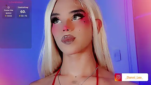 DanniLee  online show from November 24, 10:09 pm