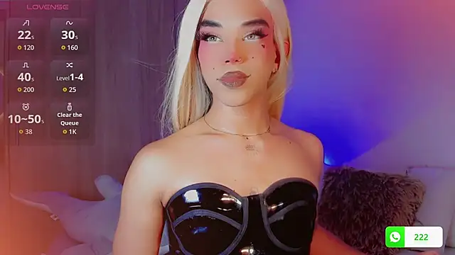 DanniLee  online show from January 17, 8:12 pm