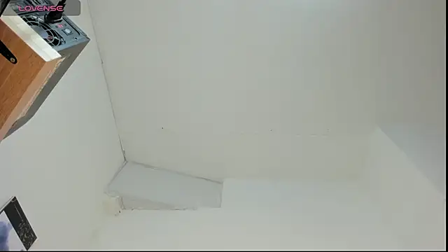 zulyjones online show from September 18, 11:45 am