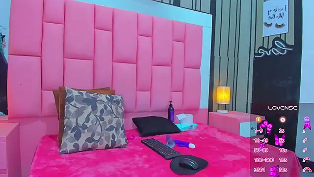 Brithanyslim online show from January 30, 7:37 pm