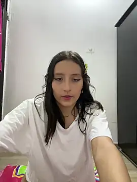 Snapshot of EmySofia chatting on March 8, 3:17 am EmySofia online show from March 8, 3:17 am