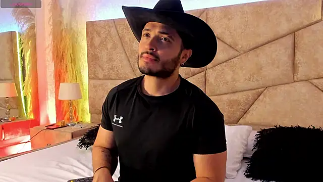 JossAckland online show from January 13, 8:03 pm