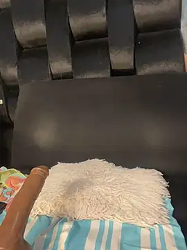 chiquimaturesexy online show from March 15, 3:40 am