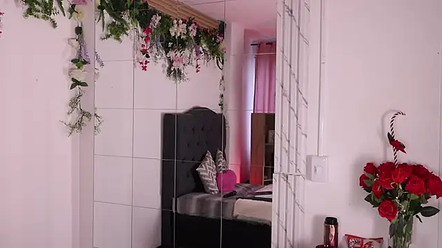 justnala  online show from January 8, 1:02 pm