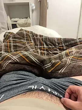 Snapshot of sakuto07 chatting on February 10, 1:44 pm sakuto07 online show from February 10, 1:44 pm