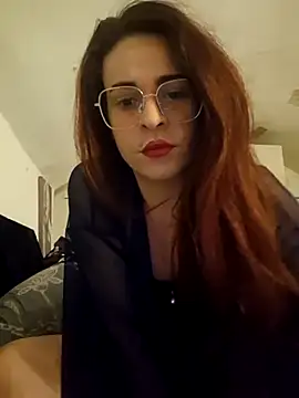 Snapshot of perla97 chatting on December 5, 5:06 pm perla97 online show from December 5, 5:06 pm