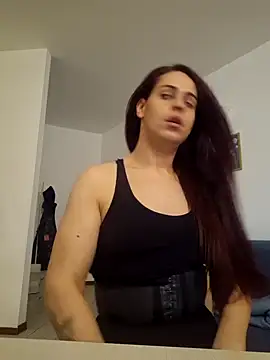 Snapshot of perla97 chatting on October 21, 2:18 pm perla97 online show from October 21, 2:18 pm