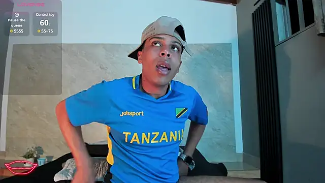 ada-brooke online show from March 9, 3:32 am