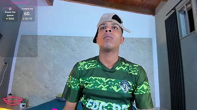 ada-brooke online show from March 18, 3:42 am