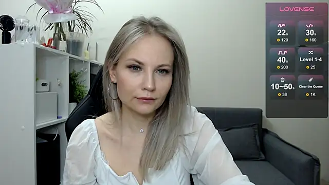 Sunny bunny6 online show from March 17, 3:25 am