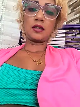 Amaliu  online show from February 6, 1:14 pm