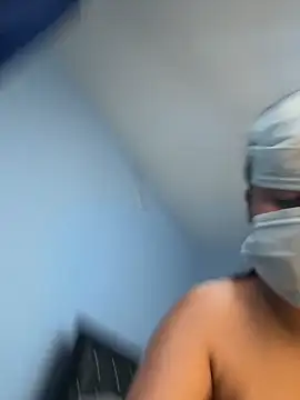 Snapshot of STEP_SISTER1 chatting on March 13, 8:26 am STEP SISTER1 online show from March 13, 8:26 am