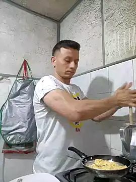 Andrewfalcon online show from December 20, 11:32 am