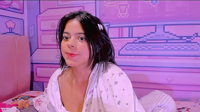 Snapshot of _18alice chatting on December 7, 5:48 am 18alice online show from December 7, 5:48 am