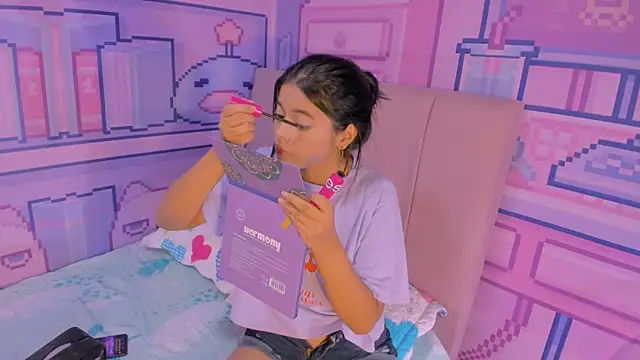 Snapshot of _18alice chatting on March 8, 3:06 am 18alice online show from March 8, 3:06 am