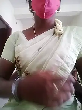 Snapshot of Preethytamilsexy chatting on November 7, 9:09 am Preethytamilsexy online show from November 7, 9:09 am