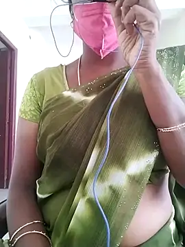 Snapshot of Preethytamilsexy chatting on November 27, 8:05 am Preethytamilsexy online show from November 27, 8:05 am
