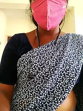 Snapshot of Preethytamilsexy chatting on February 7, 6:06 am Preethytamilsexy online show from February 7, 6:06 am