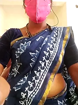 Snapshot of Preethytamilsexy chatting on February 11, 4:50 am Preethytamilsexy online show from February 11, 4:50 am