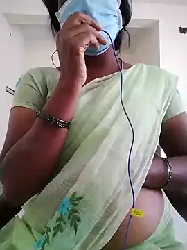 Snapshot of Preethytamilsexy chatting on March 2, 5:52 am Preethytamilsexy online show from March 2, 5:52 am