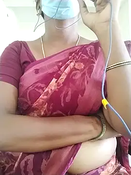 Snapshot of Preethytamilsexy chatting on April 13, 7:58 am Preethytamilsexy online show from April 13, 7:58 am