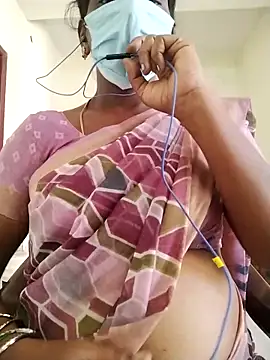 Snapshot of Preethytamilsexy chatting on April 21, 8:53 am Preethytamilsexy online show from April 21, 8:53 am