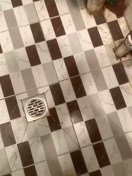 Snapshot of TGH521 chatting on January 7, 12:45 am TGH521 online show from January 7, 12:45 am