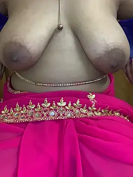 Snapshot of Doodhwaali chatting on January 29, 8:25 pm Doodhwaali online show from January 29, 8:25 pm