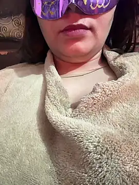 Snapshot of Anjalihotwife chatting on December 17, 3:06 am Anjalihotwife online show from December 17, 3:06 am