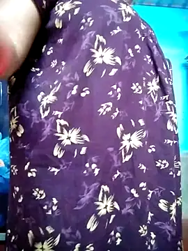 BERRY 00 online show from February 17, 6:09 am