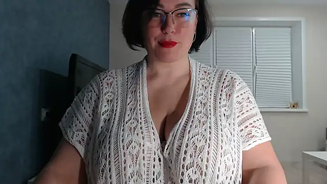 Nora Star online show from October 26, 6:58 pm