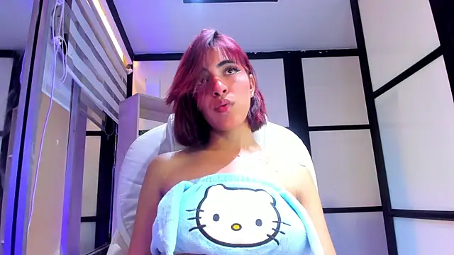 AlliceRosero online show from December 5, 8:33 am