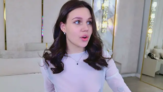 Snapshot of RihannaRose chatting on February 4, 5:08 pm RihannaRose online show from February 4, 5:08 pm