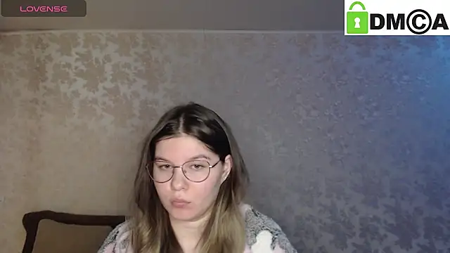 Snapshot of holy_michela chatting on December 4, 4:21 am holy michela online show from December 4, 4:21 am