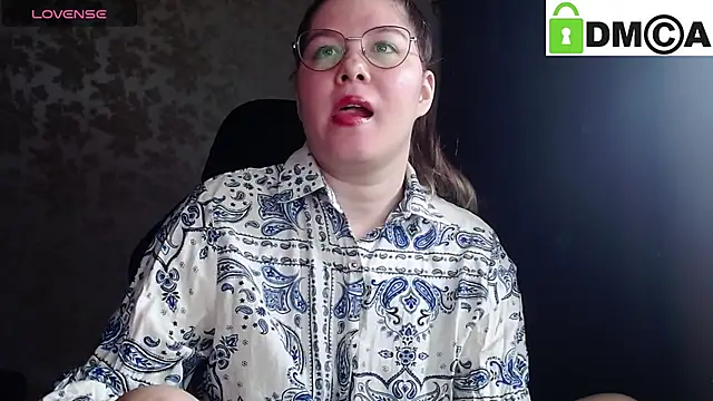 Snapshot of holy_michela chatting on October 14, 6:36 am holy michela online show from October 14, 6:36 am