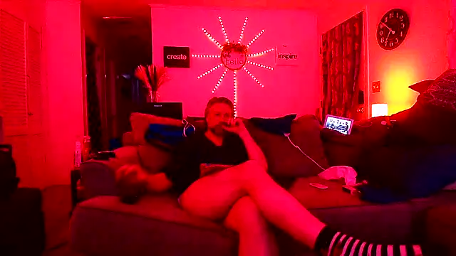 onlym4m online show from February 16, 11:59 pm