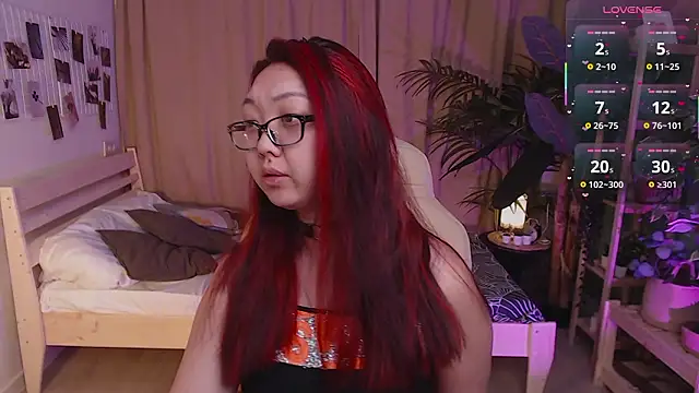 Snapshot of Marine_Vact chatting on February 13, 2:02 pm Marine Vact online show from February 13, 2:02 pm