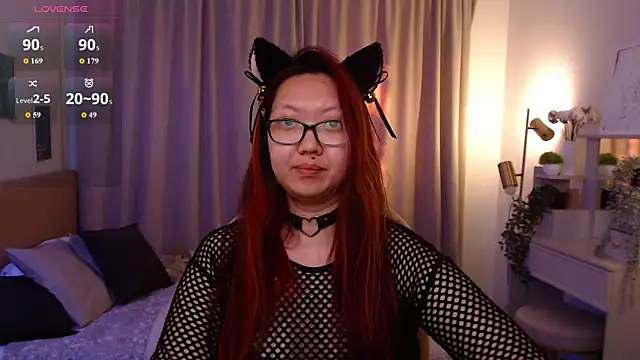 Marine Vact online show from May 26, 2:29 am
