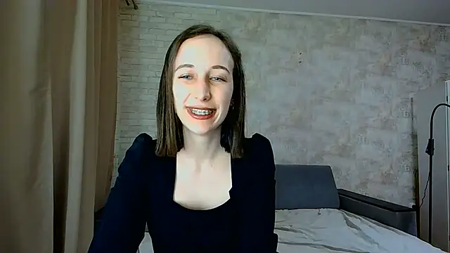 Snapshot of Anika_bloom chatting on June 23, 6:50 pm Anika bloom online show from June 23, 6:50 pm
