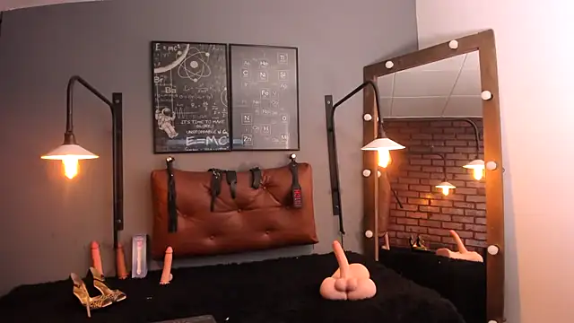 Samantha mature56 online show from March 17, 10:27 am